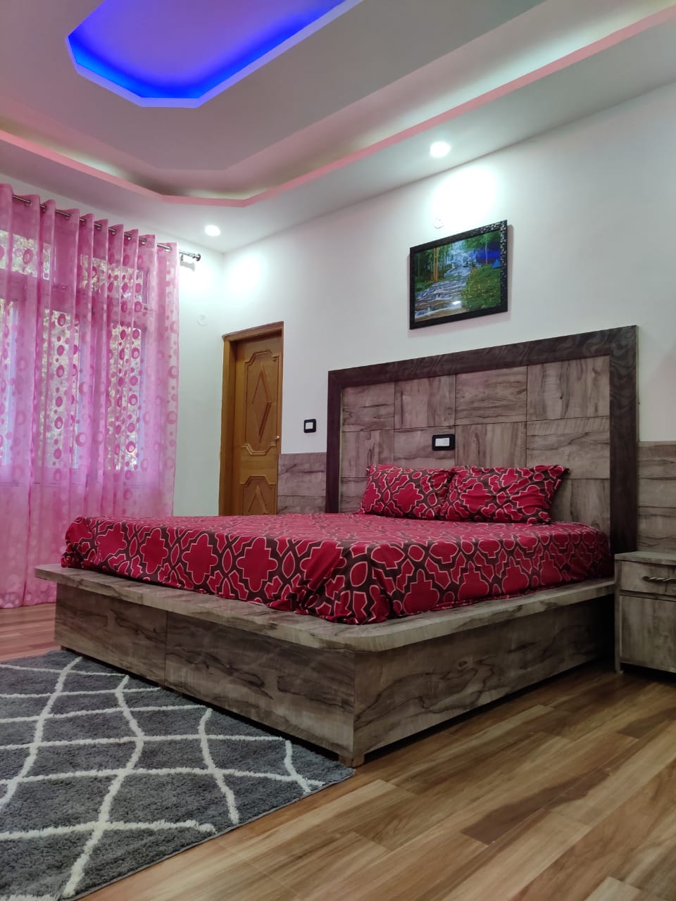 Mogu Homestay - Tap to explore photos