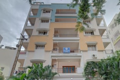 Lake View | Rooms in Service Apartments, Hyderabad