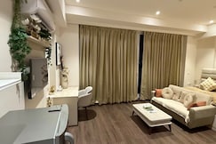Casanova, Gurgaon