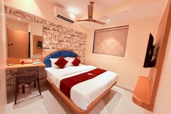 Hotel Radhe Residency, Matheran