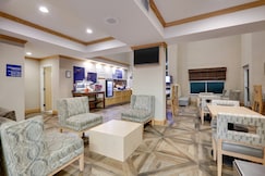 Holiday Inn Express & Suites SAN ANTONIO, Bexar