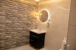 3bhk apartment, free parking, balcony, Ludhiana
