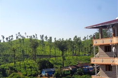 Manis Homestay | Rooms & Caretaker, Valparai