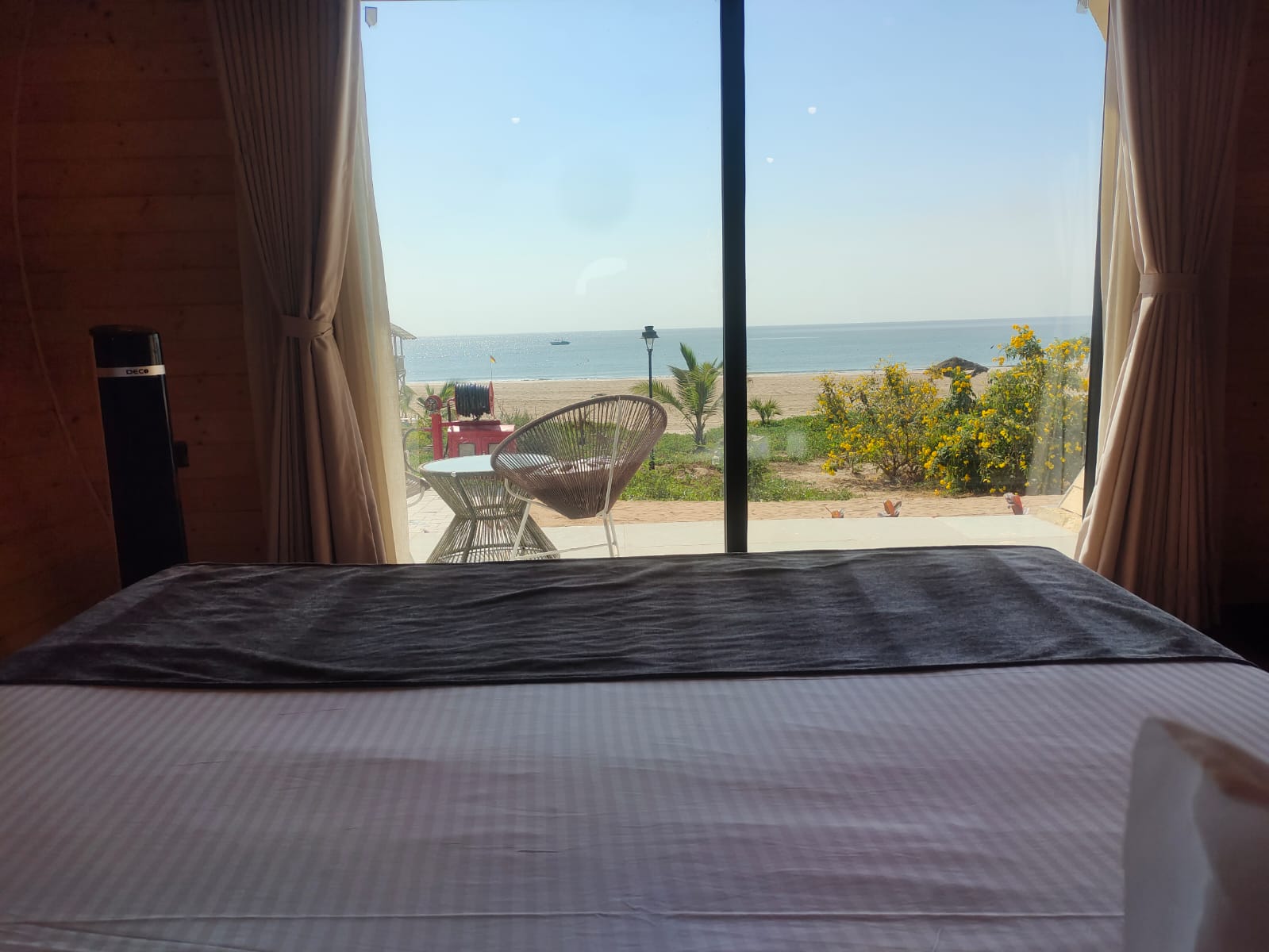 Praveg Beach Resort Diu Ghoghla Beach - Tap to explore photos