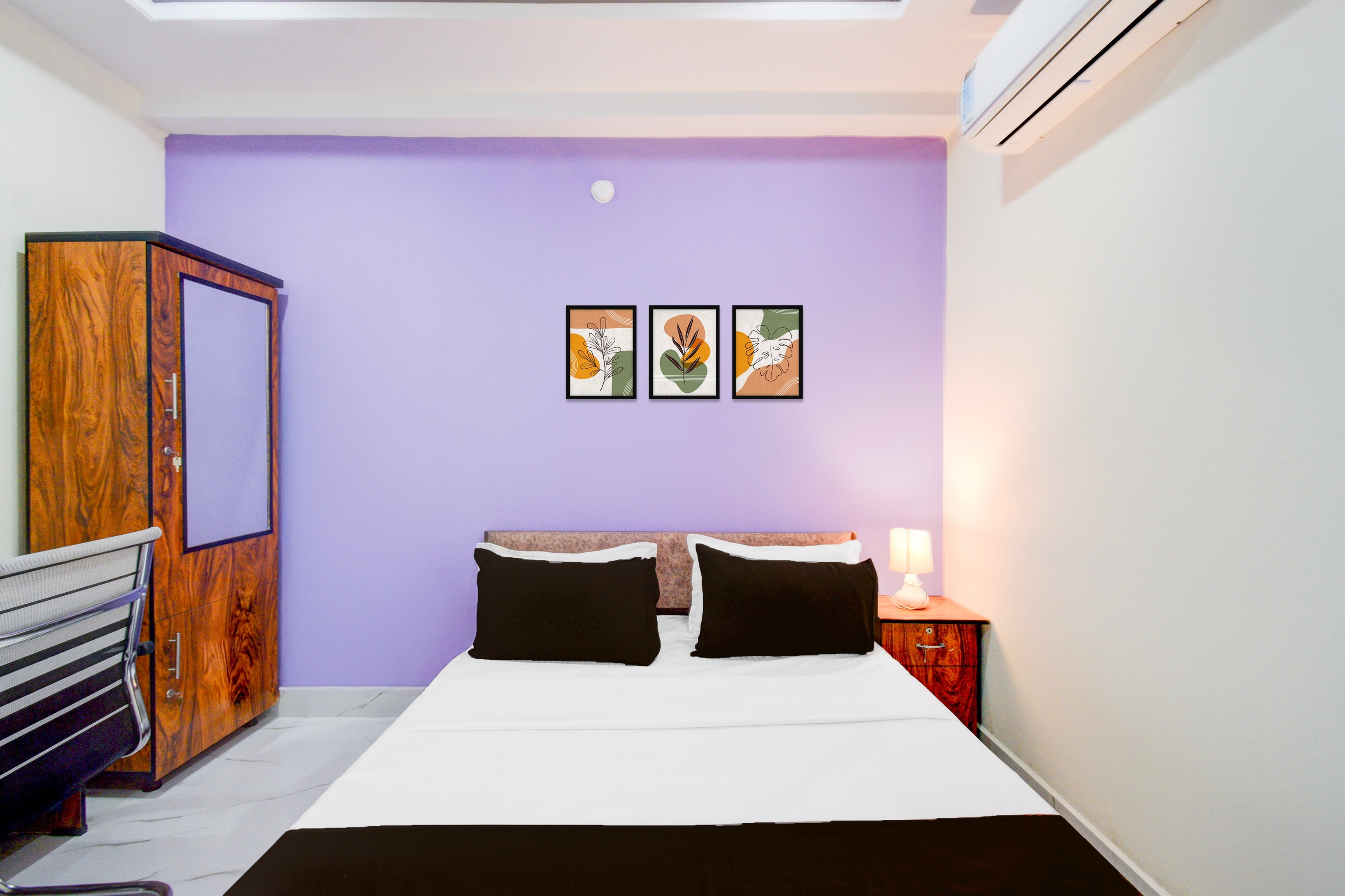 Hotel O SV Hotels - Tap to explore photos