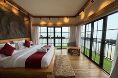 Evri Hotel and Resorts, Rishyap