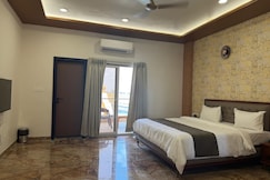 Hotel HR Dreams & Resort, Khategaon