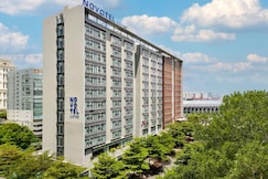 Novotel Living Saigon South, Can Giuoc