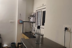 couple friendly 1bhk family stay in indore, Indore