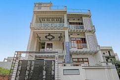 Townhouse Relax Inn, Lucknow