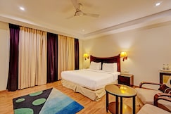 Super Townhouse OAK Hotel City Mark Gurgaon, Gurgaon