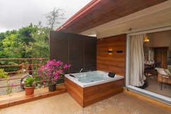 StayVista at Beyond The Blue Door, Mahabaleshwar
