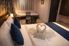 Hotel Blue Moon, Indore