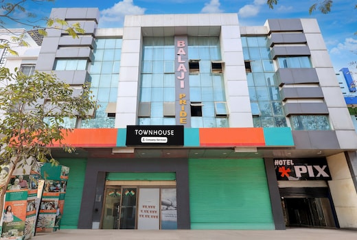 Townhouse South Avenue Mall Formerly Hotel Pix