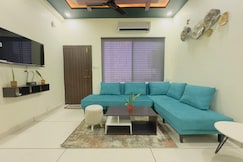 Home Escape 2BHK Casa Near Mahakal - City Centre, Indore