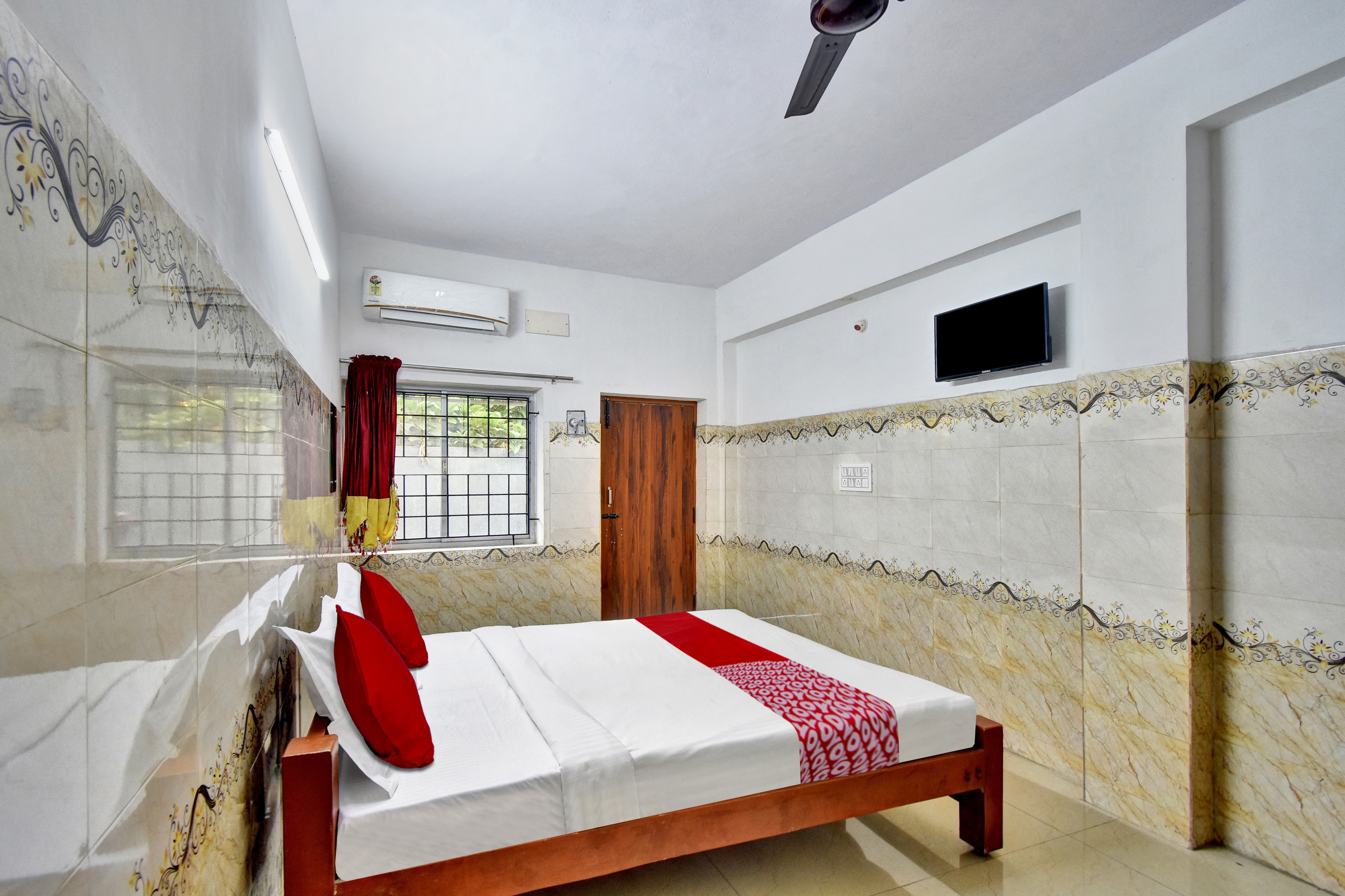 Hotel O RK Residency - Tap to explore photos