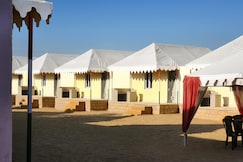 Royal Exotic luxury desert camp, Jaisalmer