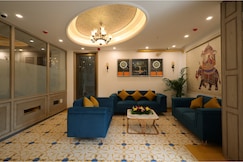 Hampton By ICs, Noida