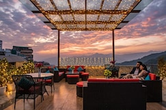 Hotel Shivraj Mussoorie(In- house Parking), Dhanaulti