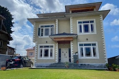 Azure Homestay Cosy Home in Srinagar, Srinagar