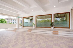 Super Townhouse RTO Office Silvassa Formerly Hotel Utkarsh, Khanvel