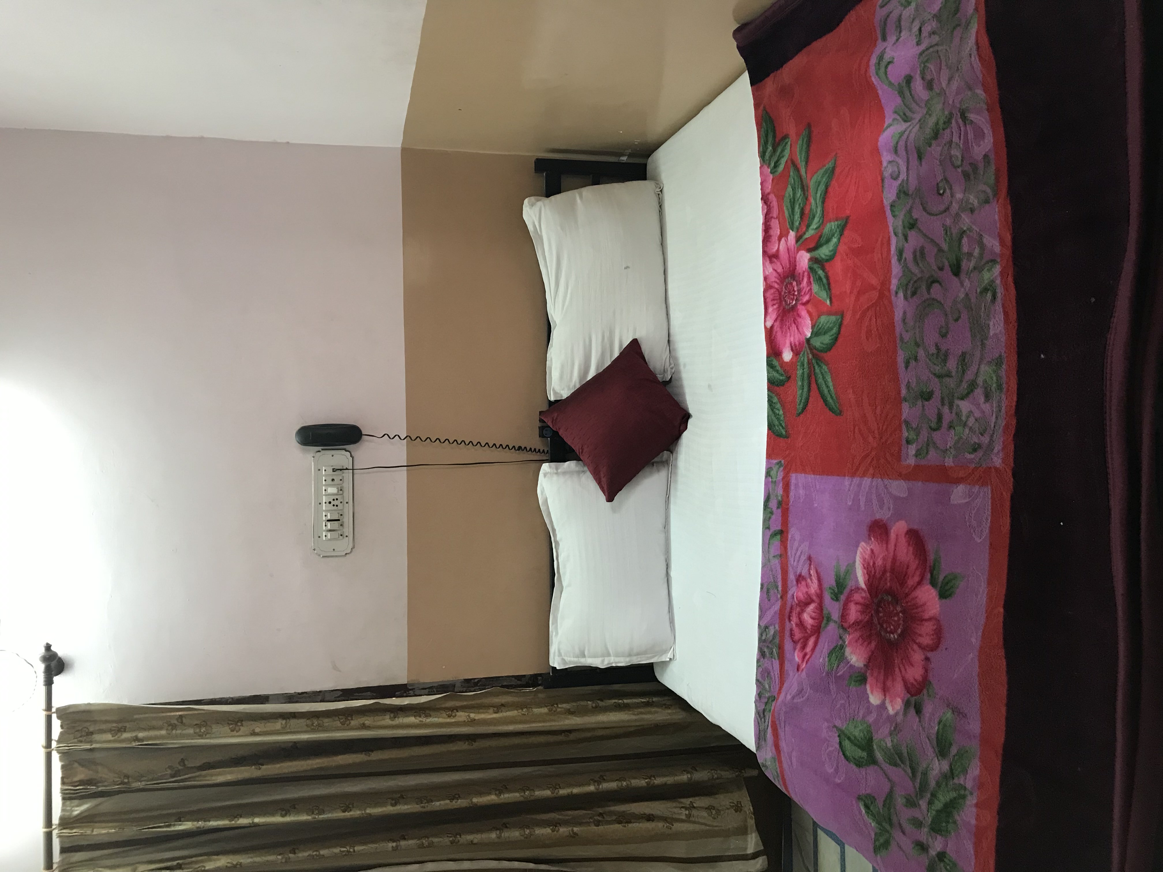 Jamna Vilas Guest House - Tap to explore photos