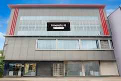 Townhouse ISBT Vijay Nagar Jabalpur, Jabalpur