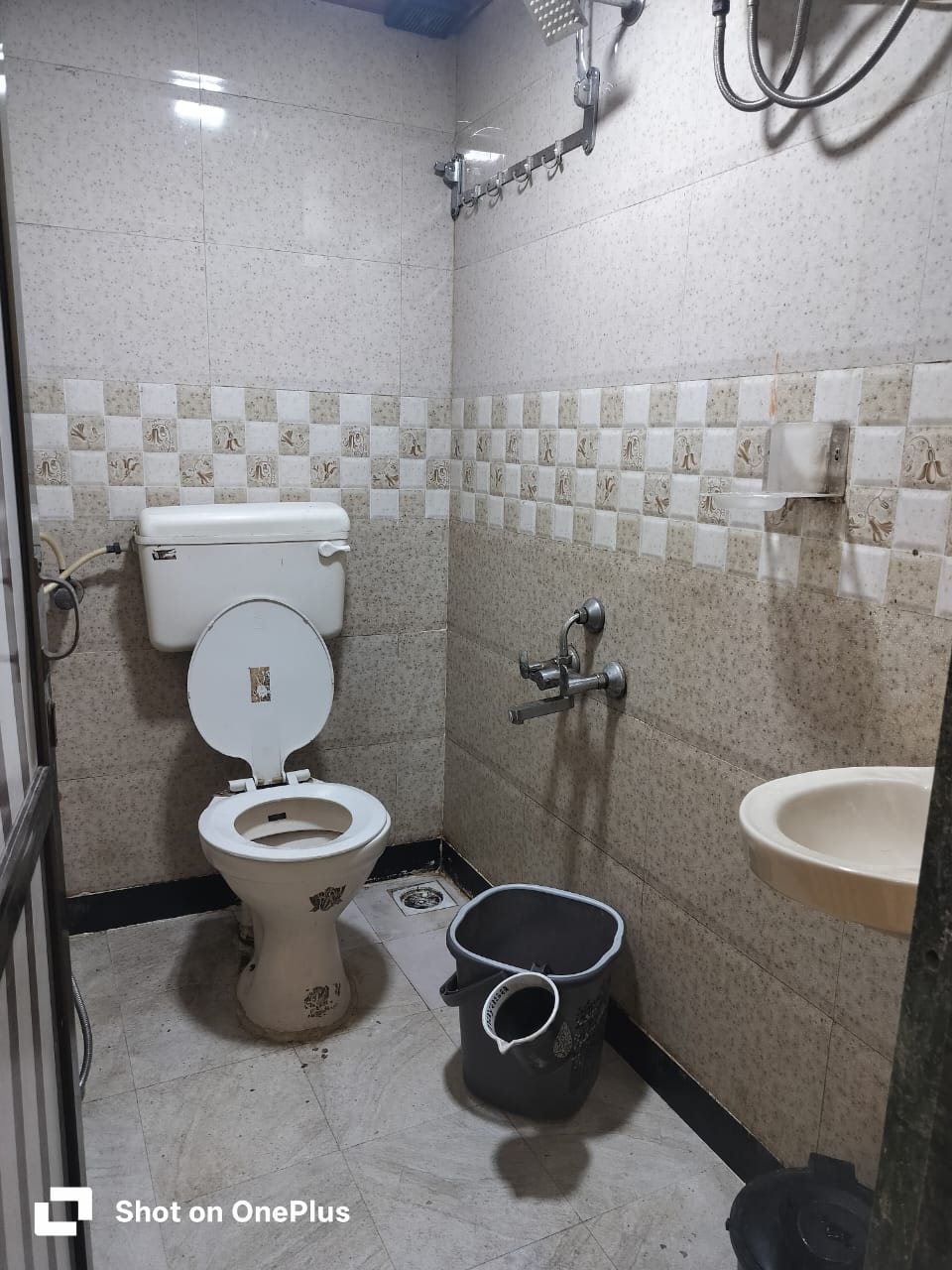 BKC MUMBAI RESIDENCY - Tap to explore photos
