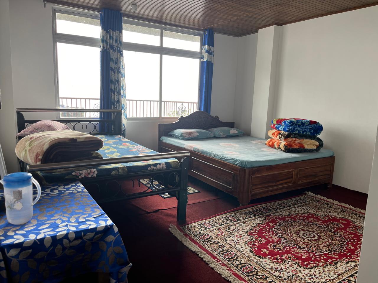 Alisha Homestay - Tap to explore photos