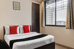 Hotel O Log Inn Plaza, Pune