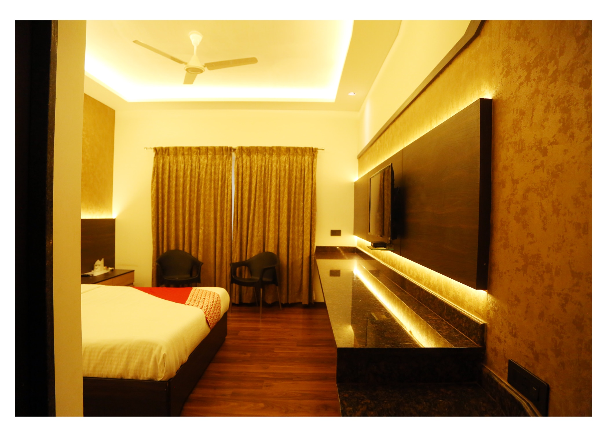 Hotel Padma Residency Bhadravathi - Tap to explore photos