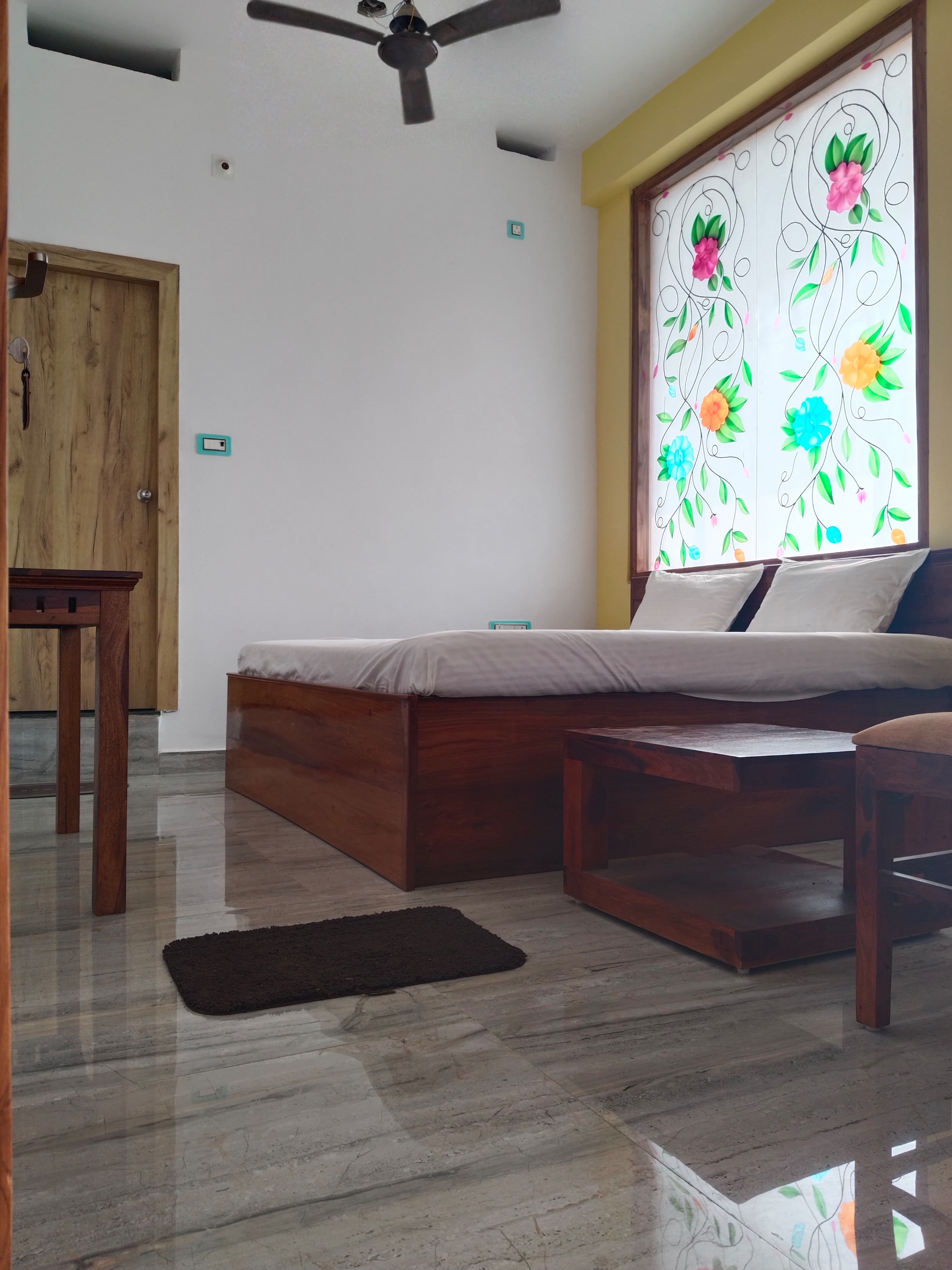 Hotel Magadh Palace - Tap to explore photos
