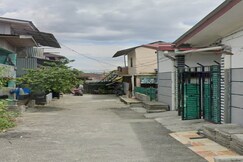 SPOT ON 93851 Fermansio Homestay 1, Kota Medan