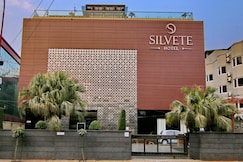 Hotel Silvete, Sidhauli