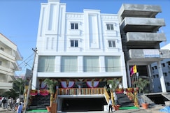Hotel V Park, Karimnagar