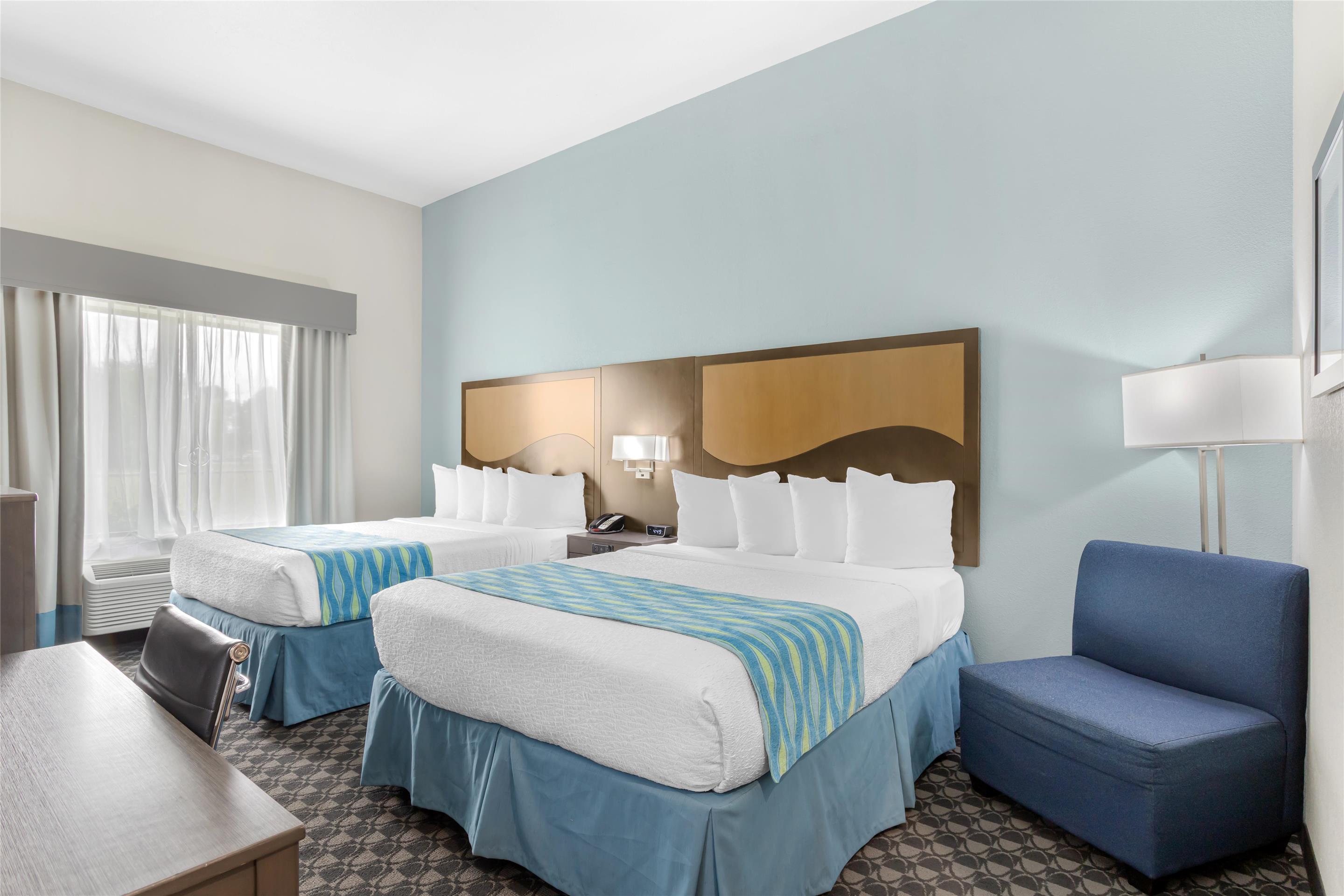 Best Western Plus Waller Hotel - Tap to explore photos