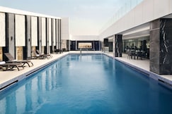 Radisson Blu Hotel and Convention Centre, Riyadh Minhal, Riyadh