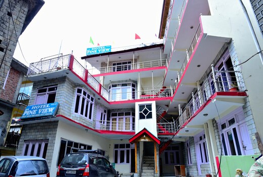 Oyo 30387 Pine View Hotel Manali Manali Inr 362 Off 3 4 5 1