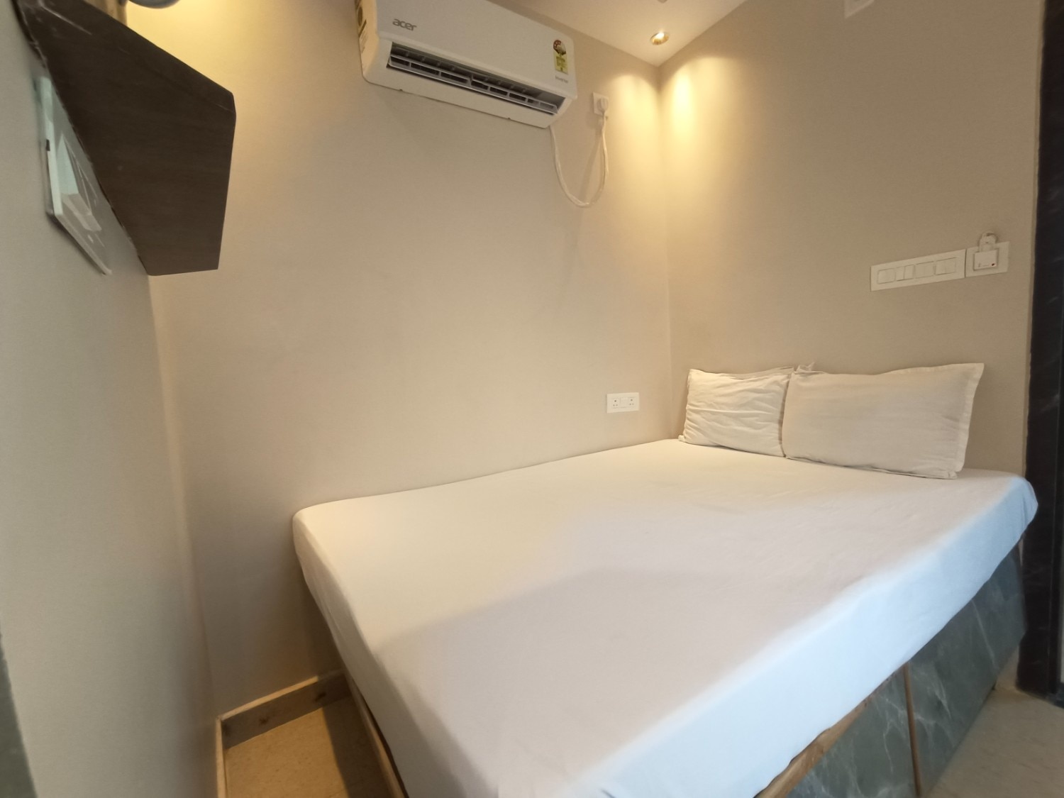 Shree Murlidhar Residency - Tap to explore photos