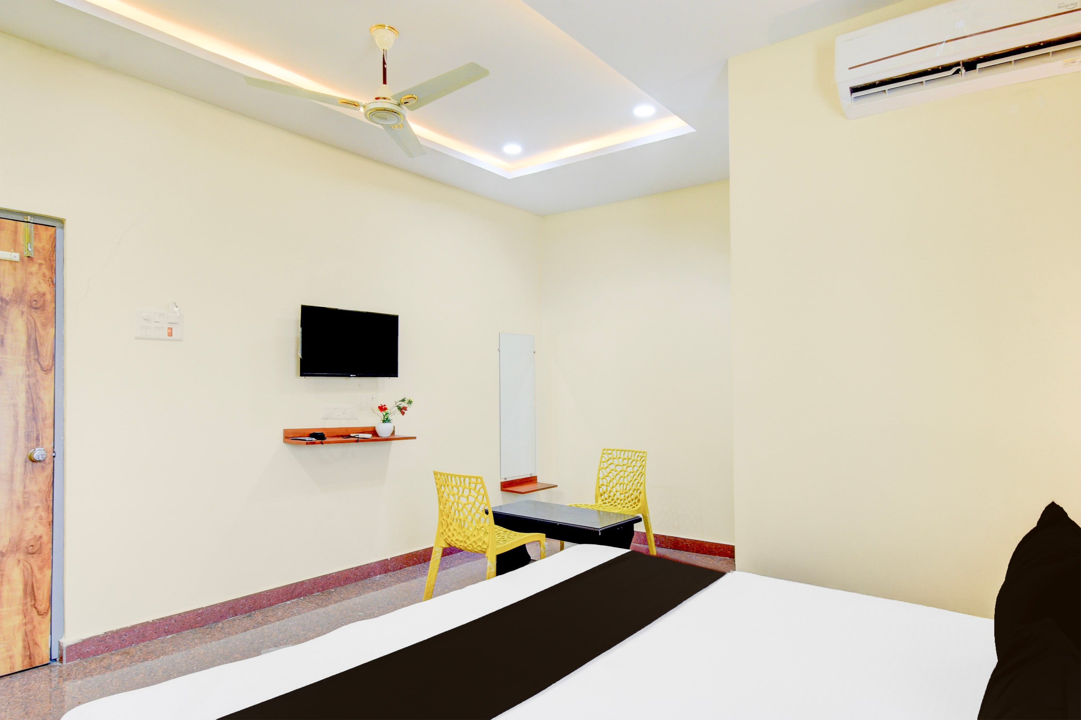 Hotel O SRINIVASA RESIDENCY - Tap to explore photos