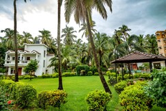 Luxury 2 BHK with Pool Near Baga and Anjuna Beach, Goa