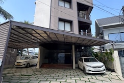 London Courtyard, Cochin