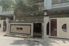 Hotel Devvanshi, Varanasi