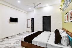 Hotel O Dreamland Residency, Noida