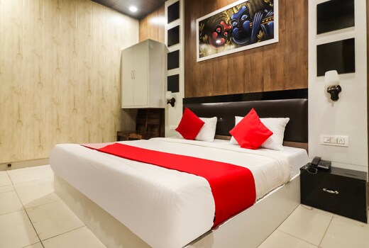 Hotel O Sheela