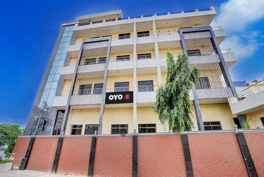 Hotel O Tanwar Palace