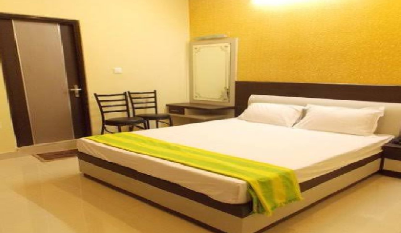 Ram Kripa Inn - Tap to explore photos