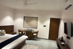 Green 9 Homestay, Dapoli