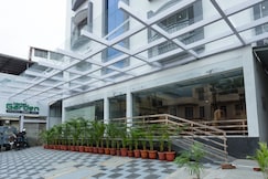 Garden Inn Business Hotel, Cochin, Cochin