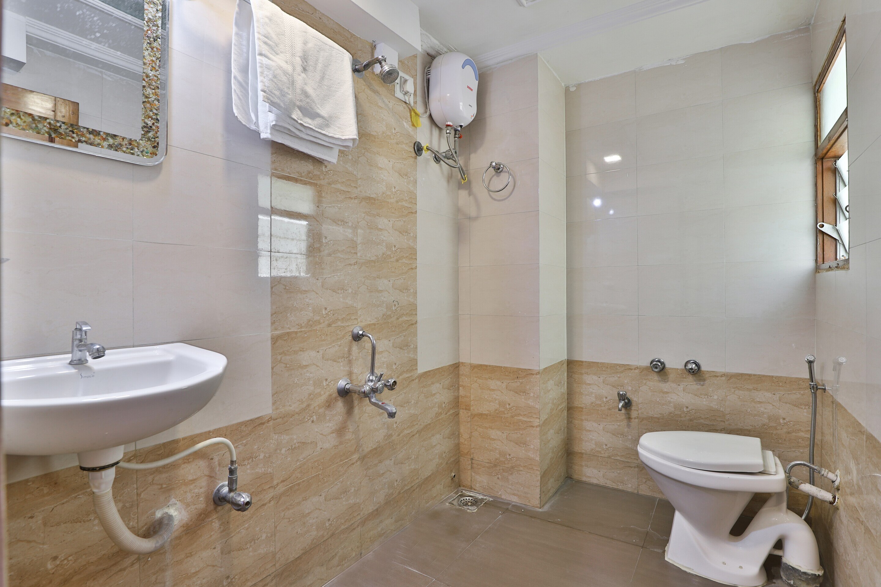 Hotel O Darshan Hotel Rooms & Restaurant - Tap to explore photos
